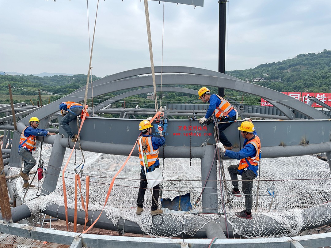 重慶東站站房正在加速建設(shè)，全力繪就項目新篇章